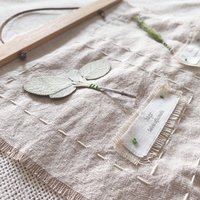 DIY Botanical Herbarium Wall Hanging – Slow Stitching Embroidery Kit with Pressed Herbs, Linen Wall Decor Craft