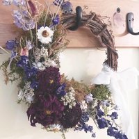 Americana Meadow Wreath Kit, DIY Dried Flower Craft, Rustic Red White & Blue Farmhouse Accent, Patriotic Decor