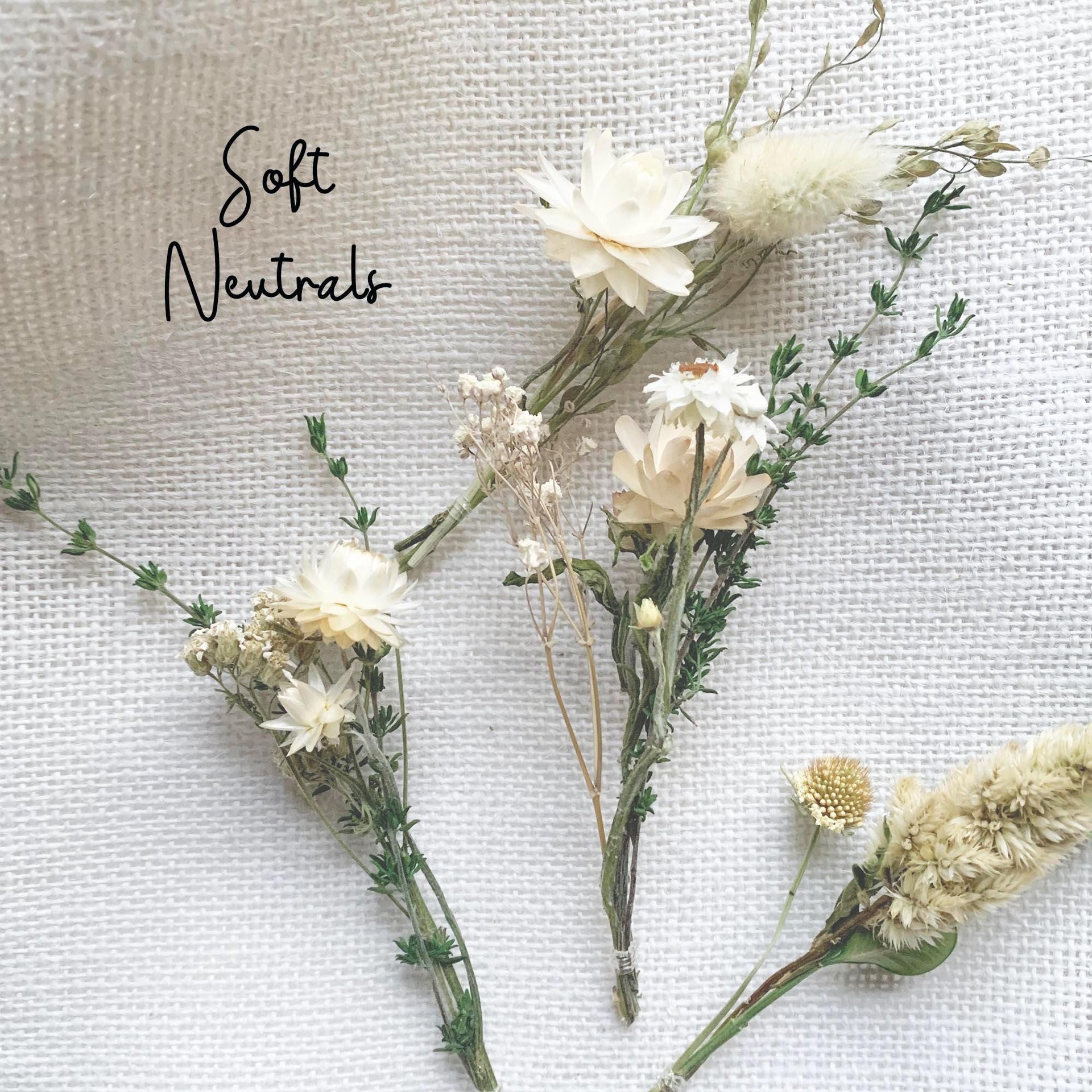 Oak Dried Flower Centerpiece