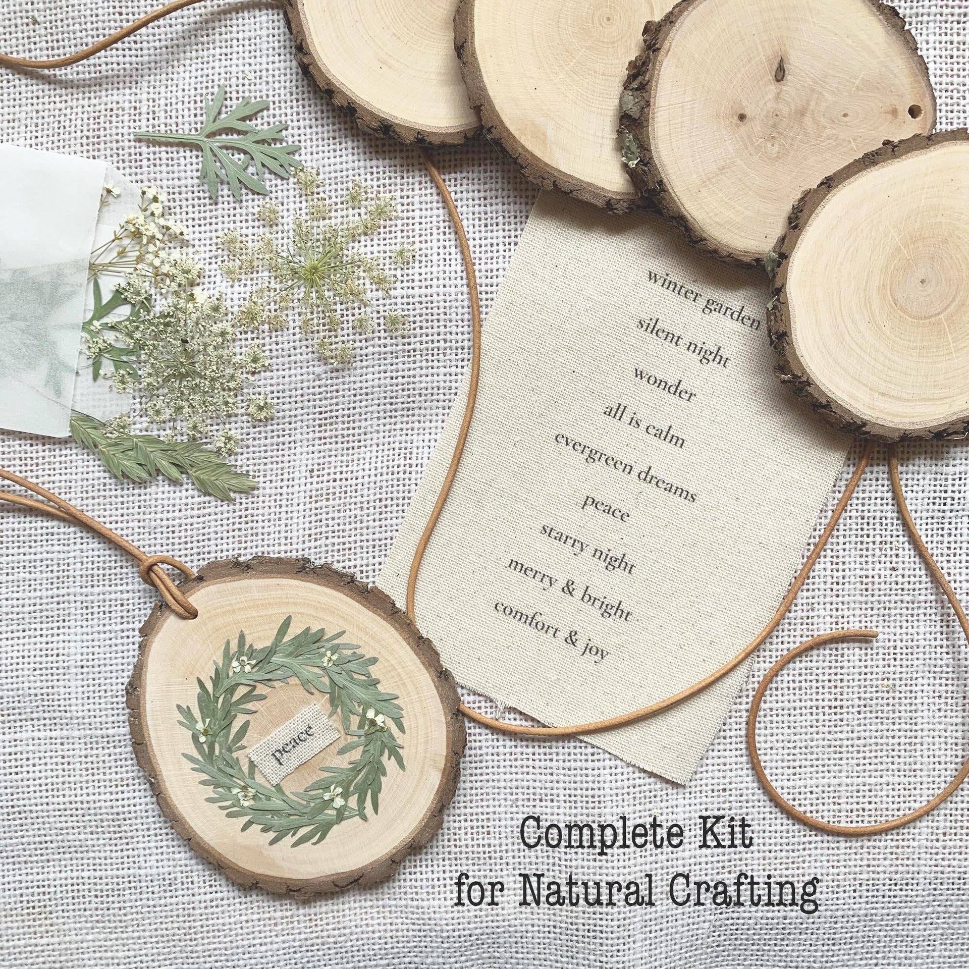 Pressed Flower Ornament Kit, DIY Christmas Ornaments, Botanical Wood Slice Craft, Farm-Grown Flowers, Nature-Inspired Gift