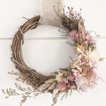 DIY Dried Flower Wreath Kit – Farm-Grown Dahlia Decor