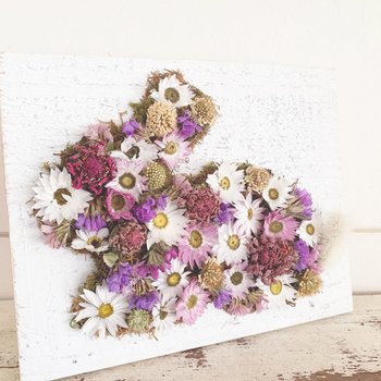 Easter Craft Kit--DIY Dried Flower Bunny Decor--Gift for Crafters