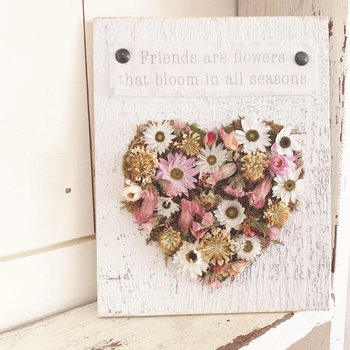 Galentines Craft Kit: Dried Flower DIY for Friendship Gift